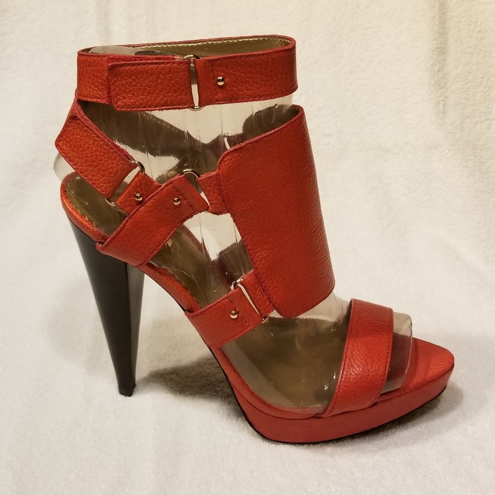 Sz 9 Report Signature Randolph Stappy Heels
